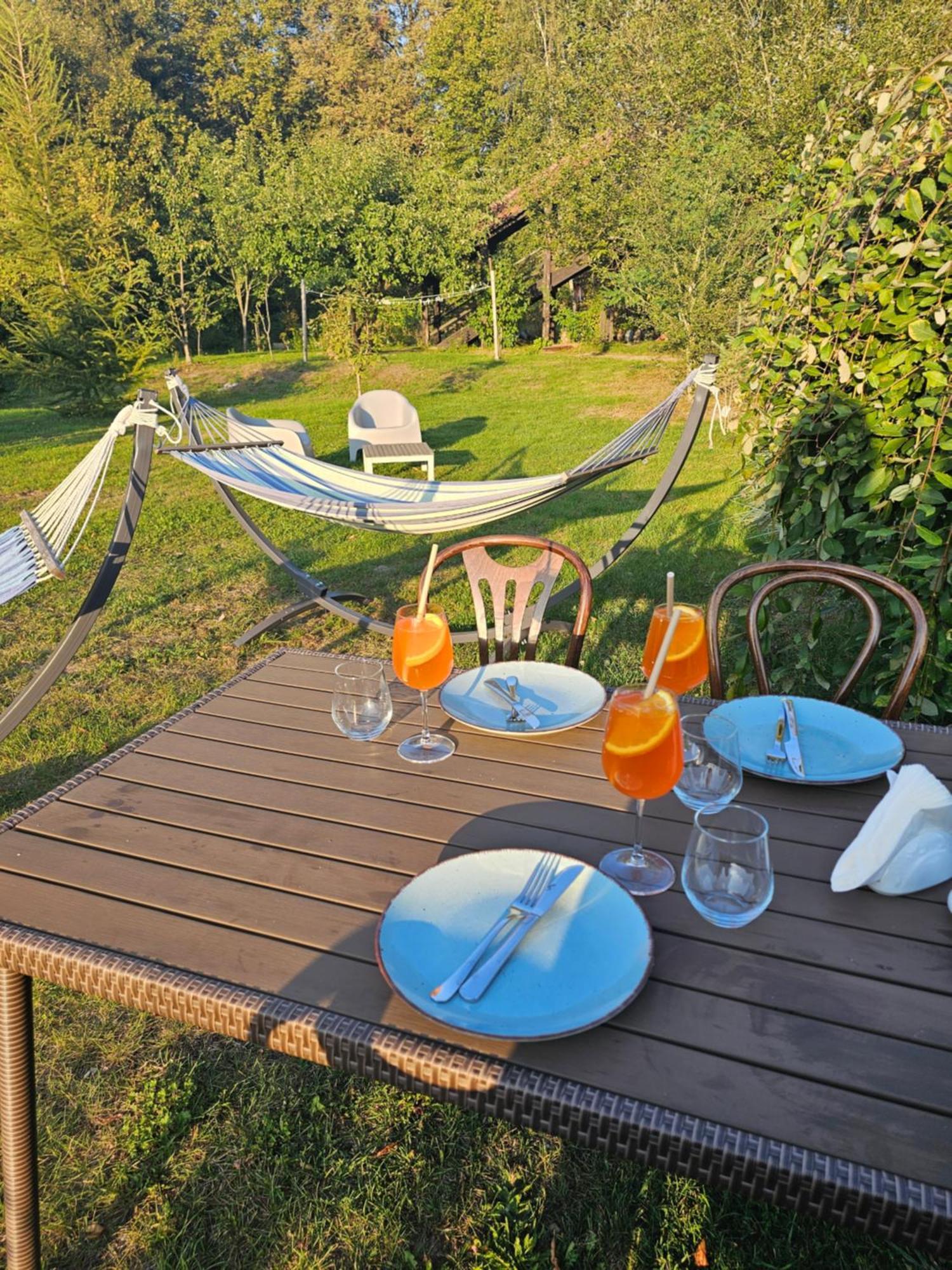 Swojski Gosciniec Bed & Breakfast Prazmowo